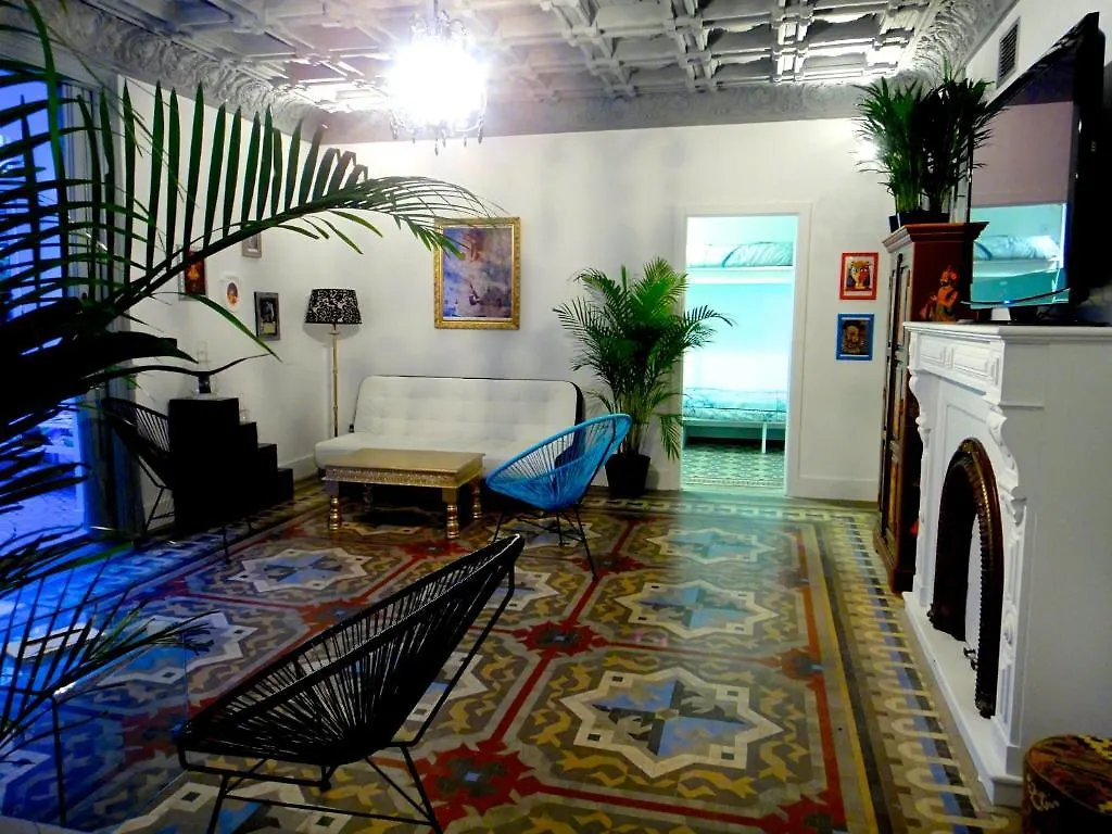 Casa Kessler Barcelona Hostel