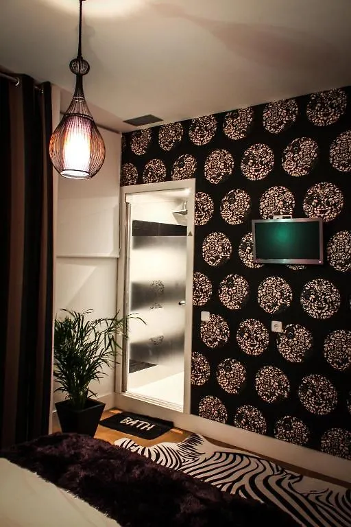 Casa Kessler Barcelona Hostel Spain